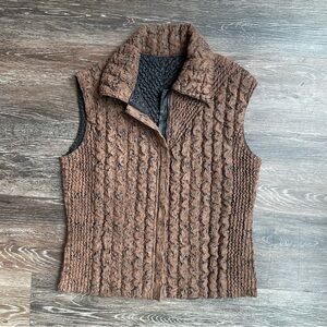 UbU Reversible Quilted Travel Vest | Brown & Black Art to Wear | Size M